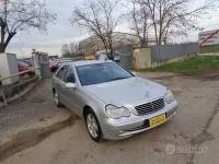Usata Mercedes C200 Elegance 170 CV (125 kW) 2000 Grigio Berlina
