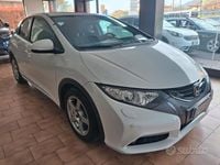 Usata Honda Civic Comfort 120 CV (88 kW) 2013 Bianco Berlina