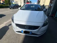 Usata Volvo V40 R-Design Momentum 150 CV (110 kW) 2013 Bronzo Berlina