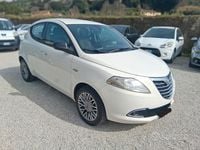 Usata Lancia Ypsilon Platinum 69 CV (50 kW) 2011 Bianco Utilitaria