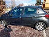 Usata Peugeot 208 82 CV (60 kW) 2016 Grigio Utilitaria