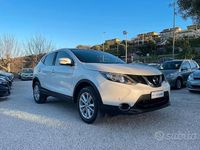 Usata Nissan Qashqai 110 CV (80 kW) 2016 Bianco SUV