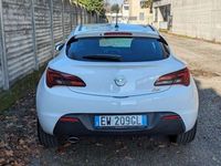 usata Opel Astra GTC 2.0 cdti ecotec Cosmo S 165cv auto