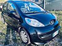 Usata Peugeot 107 54 CV (39 kW) 2007 Nero Utilitaria
