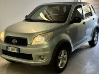 Usata Daihatsu Terios HIRO 105 CV (77 kW) 2010 Argento SUV