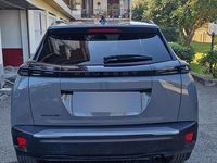 Usata Peugeot 2008 Allure 102 CV (75 kW) 2024 Grigio SUV