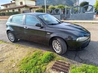 Usata Alfa Romeo 147 120 CV (88 kW) 2006 Nero Utilitaria