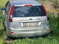 Usata Ford Fiesta 60 CV (44 kW) 2000 Utilitaria