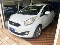 Usata Kia Venga Active 90 CV (66 kW) 2012 Bianco Utilitaria