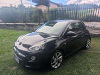 Usata Opel Adam Slam 70 CV (51 kW) 2016 Nero Utilitaria
