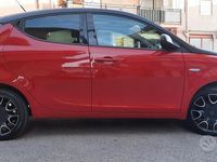 Usata Lancia Ypsilon S 85 CV (62 kW) 2014 Rosso Utilitaria