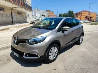 Usata Renault Captur 90 CV (66 kW) 2014 Grigio SUV
