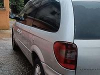 Usata Chrysler Voyager 150 CV (110 kW) 2006 Grigio Monovolume