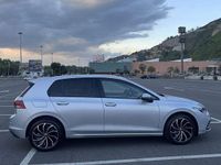 Usata VW Golf VIII Life 116 CV (85 kW) 2022 Berlina