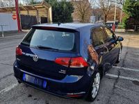 Usata VW Golf VII Highline 110 CV (80 kW) 2014 Berlina