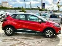 Usata Renault Captur Zen 110 CV (80 kW) 2017 Rosso SUV