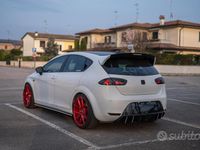 Usata Seat Leon CUPRA 265 CV (194 kW) 2010 Bianco Utilitaria