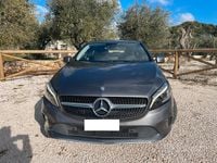 Usata Mercedes A200 Business 136 CV (100 kW) 2017 Grigio Berlina