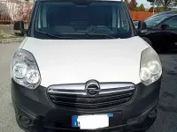 Usata Opel Combo 120 CV (88 kW) 2017 Bianco Monovolume