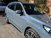 Begagnad BMW X1 Sport Line 150 HK (110 kW) 2024 Grå SUV