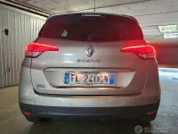 Usata Renault Scénic III Intens 110 CV (80 kW) 2017 Marrone Monovolume