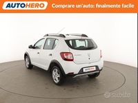 Usata Dacia Sandero Prestige 90 CV (66 kW) 2015 Bianco Berlina