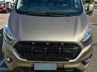 Begagnad Ford Tourneo 170 HK (125 kW) 2019 Brun Minibuss