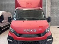 Usata Iveco Daily 136 CV (100 kW) 2018 Rosso Furgone