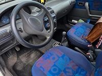 Usata Fiat Punto 60 CV (44 kW) 1998 Bianco Utilitaria