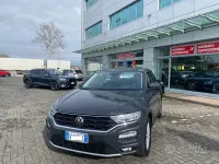 Usata VW T-Roc Style 110 CV (80 kW) 2021 Urano grey SUV