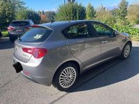 Usata Alfa Romeo Giulietta 120 CV (88 kW) 2017 Grigio Utilitaria