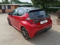 Usata Toyota Yaris Hybrid Sport 116 CV (85 kW) 2022 Emotional red Berlina