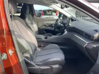 Usata Peugeot 5008 Allure 180 CV (132 kW) 2022 Marrone SUV