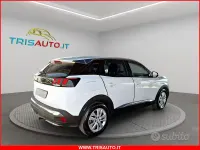 Usata Peugeot 3008 Business-Line 120 CV (88 kW) 2018 Bianco SUV
