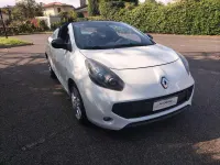 Usata Renault Wind 101 CV (74 kW) 2011 Bianco pastello Cabrio