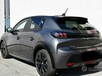 Usata Peugeot 208 GT 102 CV (75 kW) 2022 Grigio Utilitaria