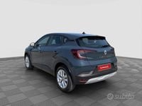 Usata Renault Captur Equilibre 101 CV (74 kW) 2023 Blu SUV