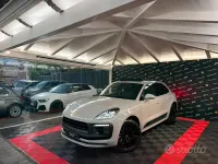 Usata Porsche Macan 441 CV (324 kW) 2022 Grigio SUV