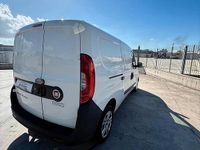 Usata Fiat Doblò Easy 120 CV (88 kW) 2019 Bianco Monovolume