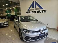 Usata VW Polo Life 80 CV (58 kW) 2023 Argento Utilitaria