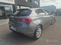 Usata Alfa Romeo Giulietta 120 CV (88 kW) 2017 Grigio Utilitaria