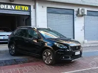 Usata Peugeot 2008 GT-line 99 CV (72 kW) 2017 Nero SUV