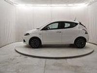Usata Lancia Ypsilon Gold 70 CV (51 kW) 2023 Bianco Utilitaria