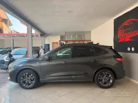 Usata Ford Kuga ST-Line X 120 CV (88 kW) 2020 Grigio SUV
