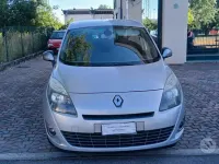 Usata Renault Scenic E-Tech 110 CV (80 kW) 2011 Grigio Monovolume
