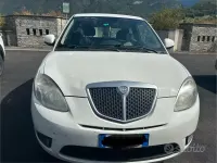 Usata Lancia Ypsilon 77 CV (56 kW) 2010 Bianco Utilitaria