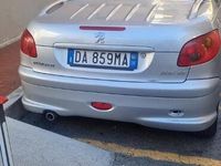 Usata Peugeot 206 CC 109 CV (80 kW) 2006 Grigio Cabrio