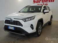 Usata Toyota RAV4 Hybrid Business Edition 222 CV (163 kW) 2022 Bianco SUV