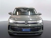 Usata VW Tiguan Life 204 CV (150 kW) 2025 Velvet green metallizzato SUV