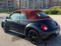 Usata VW New Beetle 105 CV (77 kW) 2009 Nero Utilitaria